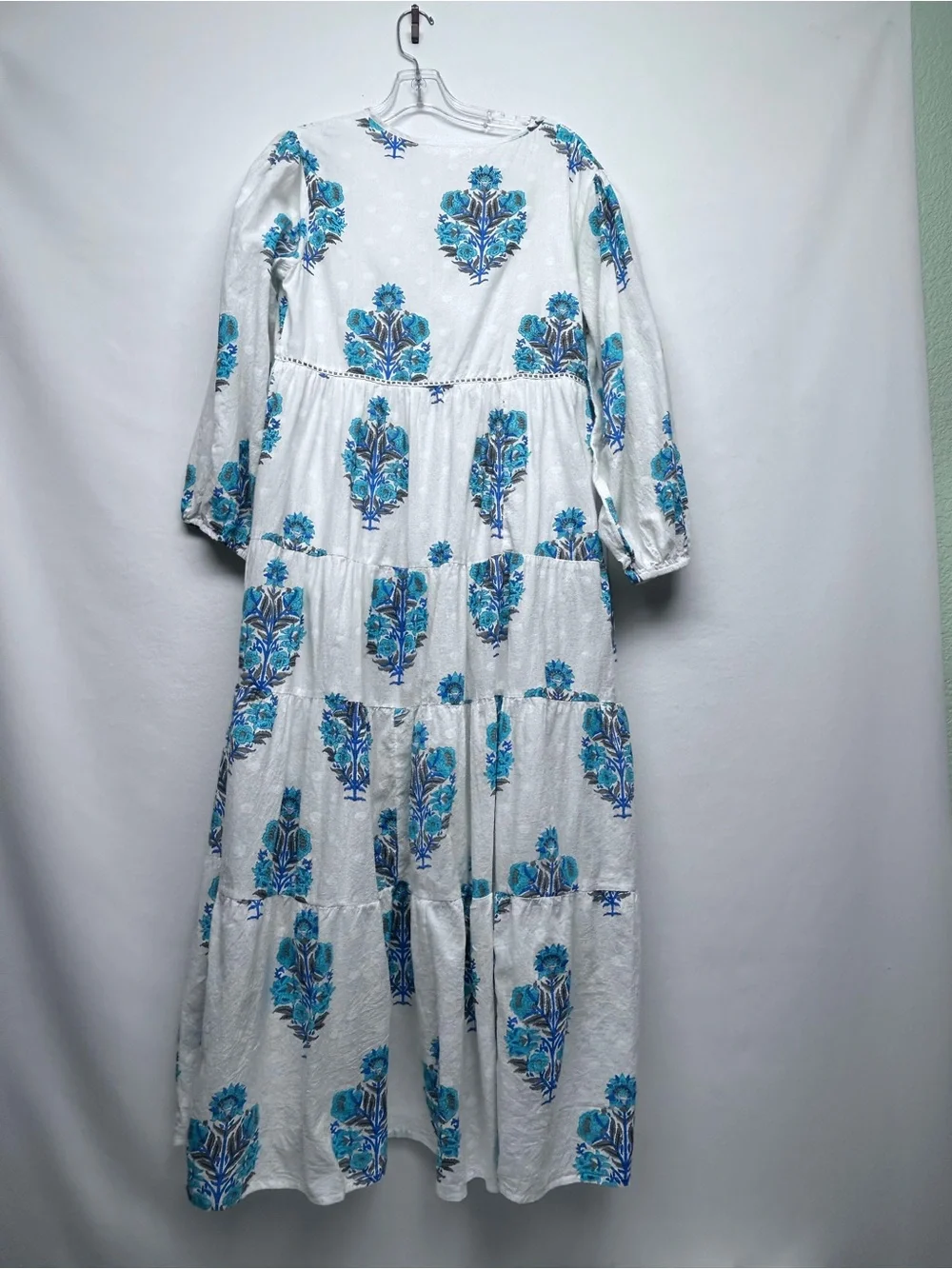 White Maxi Dress with Blue Floral Print -Debbie Katz medium - Picture 3 of 11